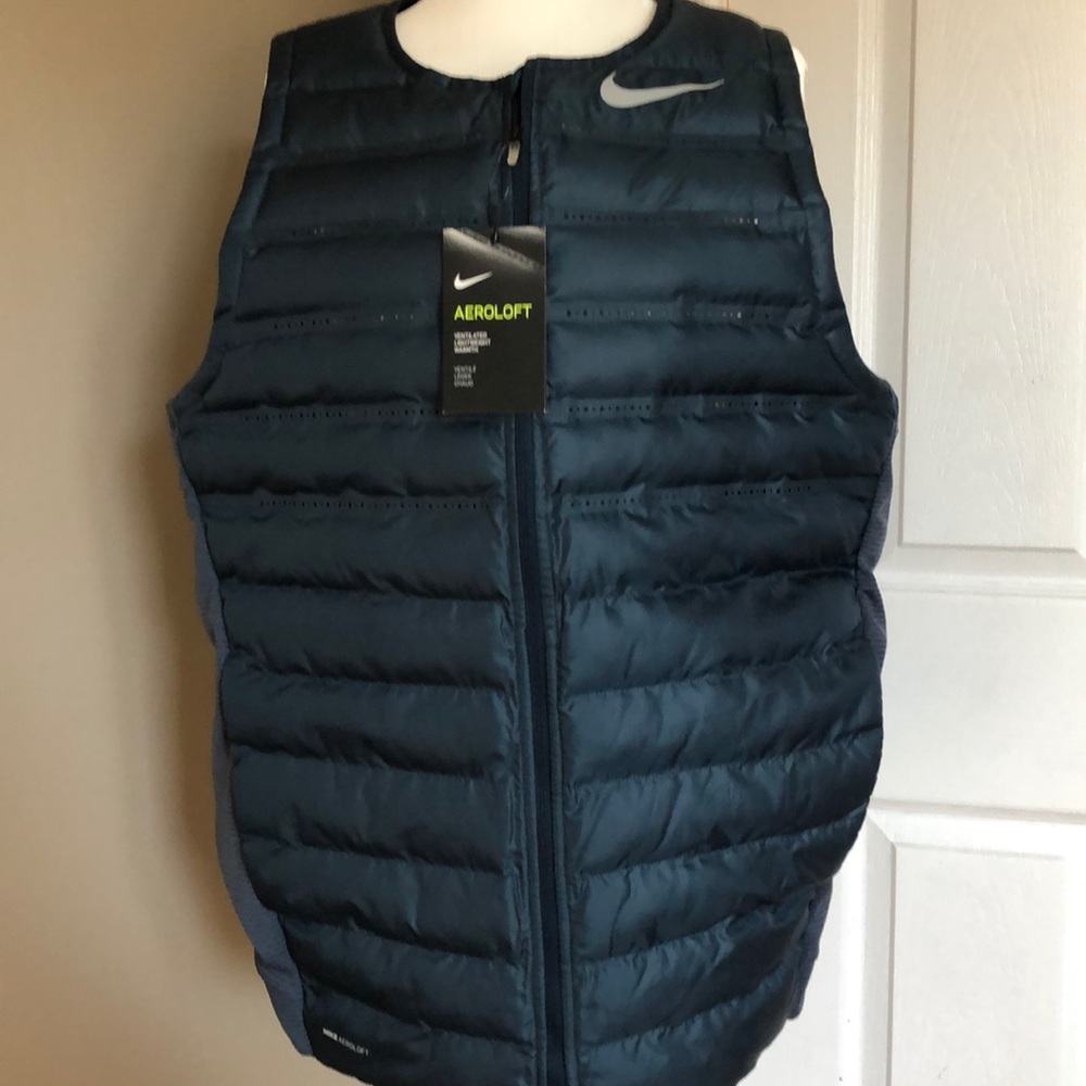 Nike Aeroloft